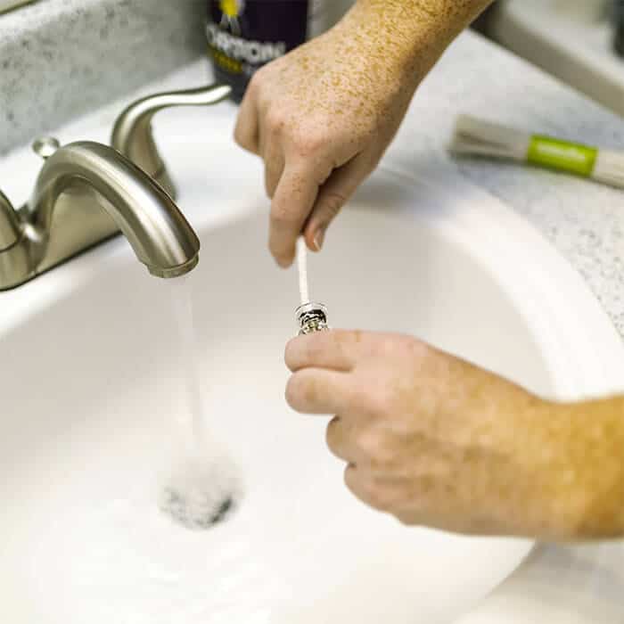 how to clean a smelly sink (1)